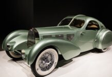 Ile kosztuje Bugatti Chiron w Polsce?